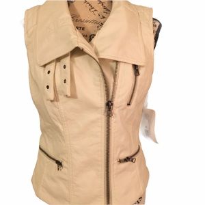 Martin and Me white vest